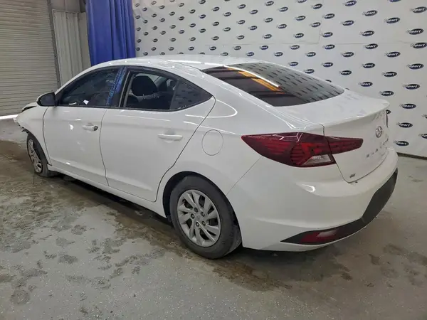 5NPD74LF1LH600182 2020 HYUNDAI ELANTRA - Image 2