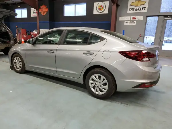 5NPD74LF1LH604975 2020 HYUNDAI ELANTRA - Image 2