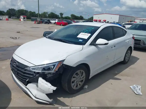5NPD74LF1LH613238 2020 HYUNDAI ELANTRA - Image 2