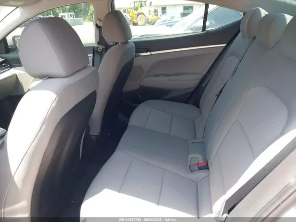 5NPD74LF1LH614700 2020 HYUNDAI ELANTRA - Image 8