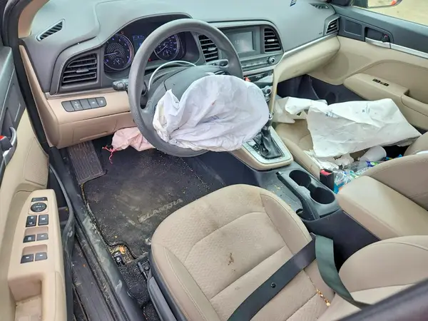 5NPD74LF1LH620352 2020 HYUNDAI ELANTRA - Image 8
