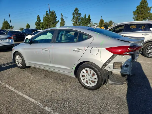 5NPD74LF2HH050403 2017 HYUNDAI ELANTRA - Image 2