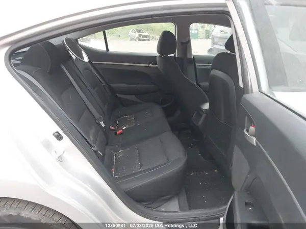5NPD74LF2HH055861 2017 HYUNDAI ELANTRA - Image 8
