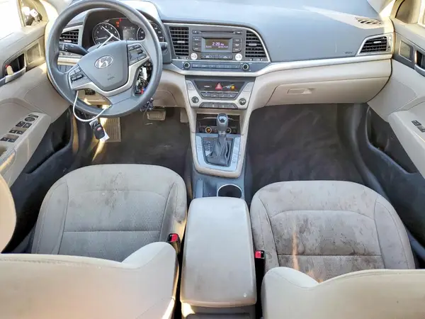 5NPD74LF2HH065631 2017 HYUNDAI ELANTRA - Image 8
