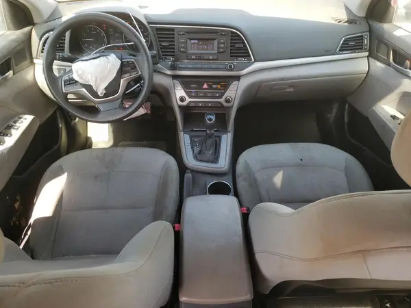 5NPD74LF2HH067427 2017 HYUNDAI ELANTRA - Image 8