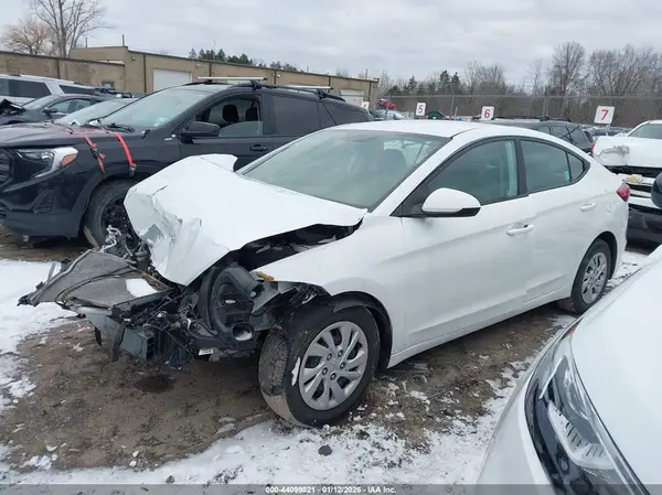 5NPD74LF2HH068500 2017 HYUNDAI ELANTRA - Image 2