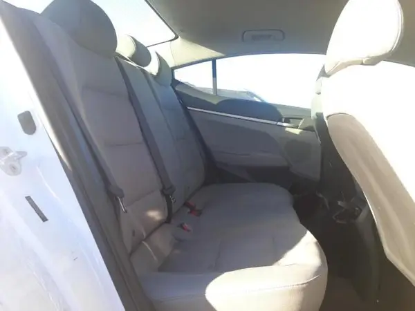 5NPD74LF2HH071543 2017 HYUNDAI ELANTRA - Image 8