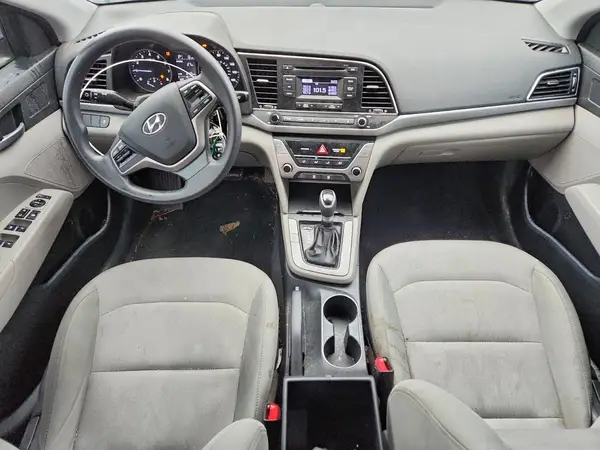 5NPD74LF2HH080081 2017 HYUNDAI ELANTRA - Image 8