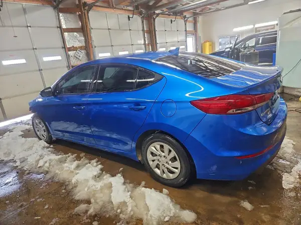 5NPD74LF2HH080274 2017 HYUNDAI ELANTRA - Image 2