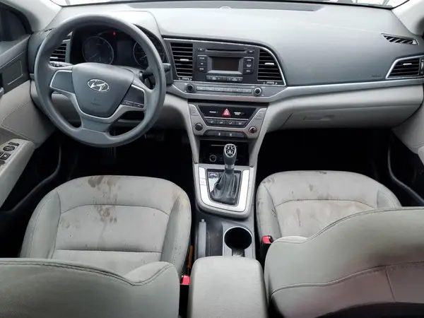 5NPD74LF2HH080744 2017 HYUNDAI ELANTRA - Image 8