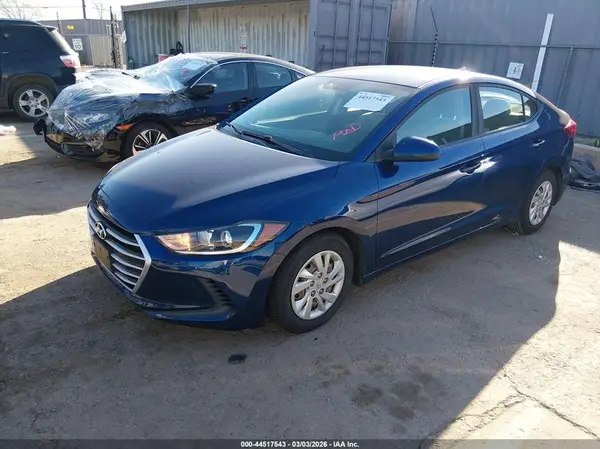 5NPD74LF2HH081019 2017 HYUNDAI ELANTRA - Image 2