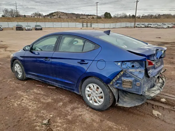 5NPD74LF2HH081621 2017 HYUNDAI ELANTRA - Image 2