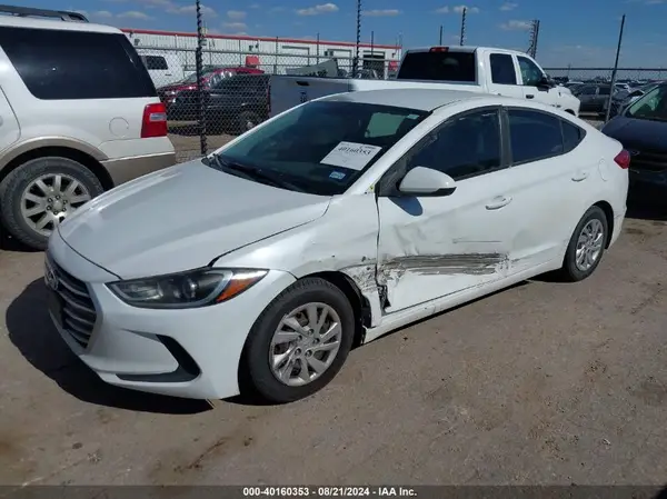 5NPD74LF2HH084647 2017 HYUNDAI ELANTRA - Image 2