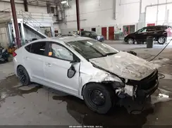 5NPD74LF2HH091081 2017 HYUNDAI ELANTRA