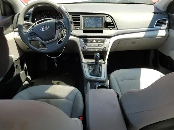 5NPD74LF2HH094871 2017 HYUNDAI ELANTRA - Image 8