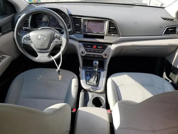 5NPD74LF2HH099147 2017 HYUNDAI ELANTRA - Image 8