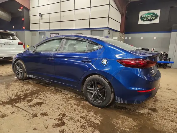 5NPD74LF2HH100751 2017 HYUNDAI ELANTRA - Image 2