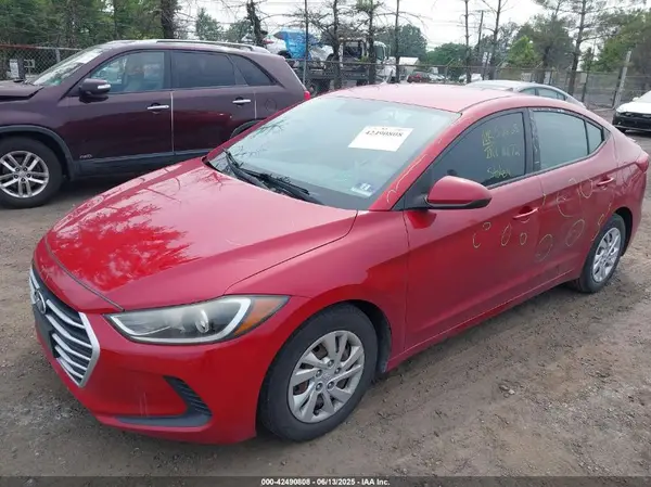 5NPD74LF2HH101608 2017 HYUNDAI ELANTRA - Image 2