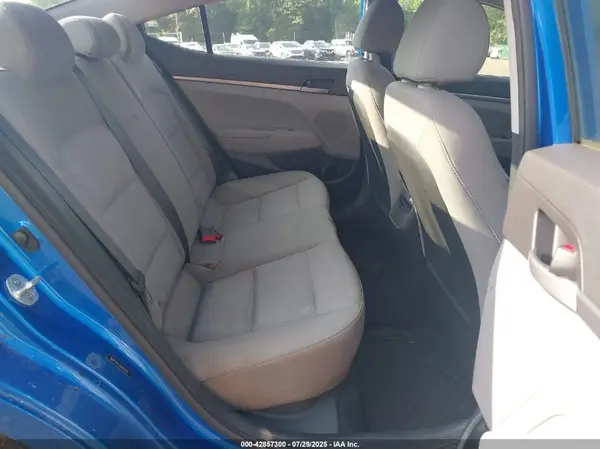 5NPD74LF2HH102791 2017 HYUNDAI ELANTRA - Image 8
