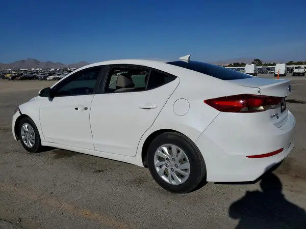 5NPD74LF2HH110292 2017 HYUNDAI ELANTRA - Image 2