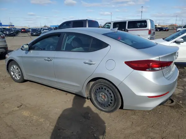 5NPD74LF2HH112043 2017 HYUNDAI ELANTRA - Image 2
