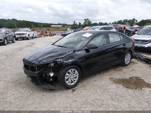 5NPD74LF2HH113676 2017 HYUNDAI ELANTRA - Image 2