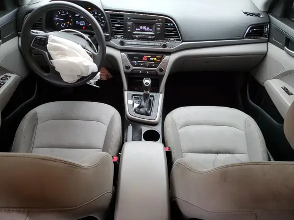 5NPD74LF2HH137945 2017 HYUNDAI ELANTRA - Image 8