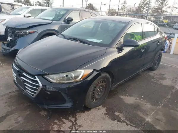 5NPD74LF2HH142580 2017 HYUNDAI ELANTRA - Image 2
