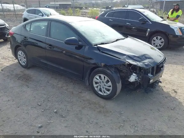 5NPD74LF2HH142787 2017 HYUNDAI ELANTRA - Image 1