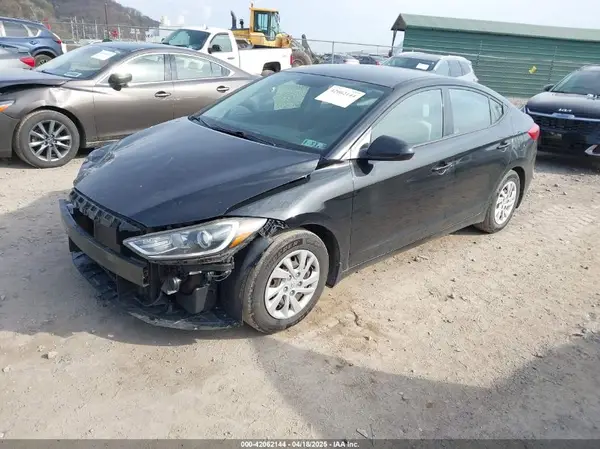 5NPD74LF2HH142787 2017 HYUNDAI ELANTRA - Image 2