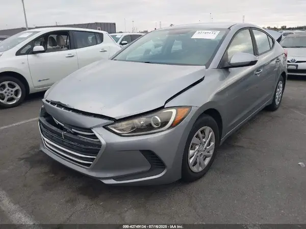 5NPD74LF2HH145849 2017 HYUNDAI ELANTRA - Image 2