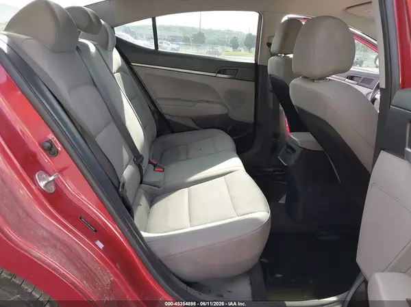 5NPD74LF2HH148699 2017 HYUNDAI ELANTRA - Image 8