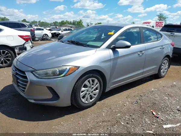 5NPD74LF2HH148914 2017 HYUNDAI ELANTRA - Image 2