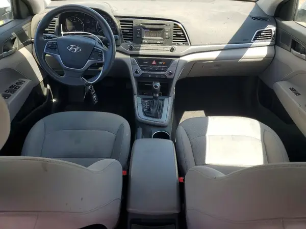 5NPD74LF2HH152512 2017 HYUNDAI ELANTRA - Image 8