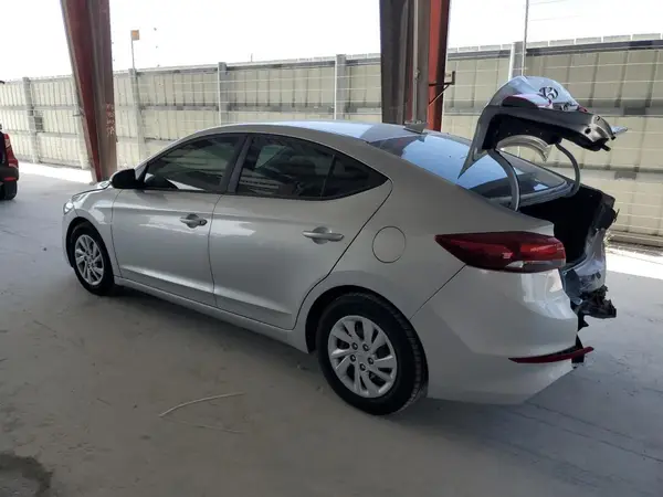5NPD74LF2HH163574 2017 HYUNDAI ELANTRA - Image 2