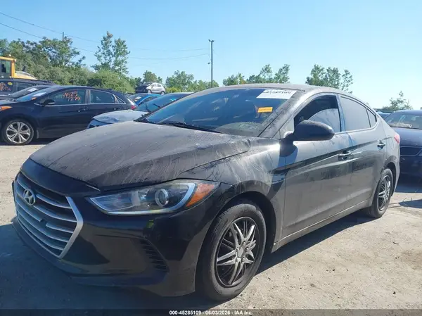5NPD74LF2HH163963 2017 HYUNDAI ELANTRA - Image 2