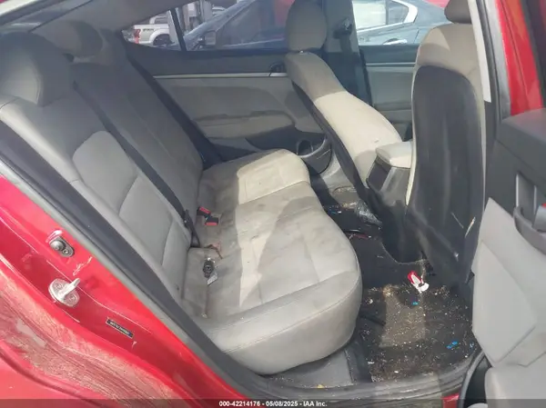 5NPD74LF2HH165602 2017 HYUNDAI ELANTRA - Image 8