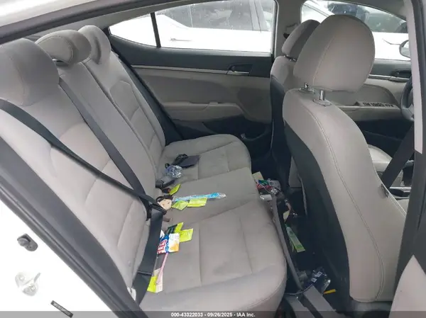 5NPD74LF2HH168838 2017 HYUNDAI ELANTRA - Image 8