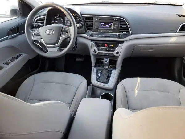 5NPD74LF2HH175658 2017 HYUNDAI ELANTRA - Image 8