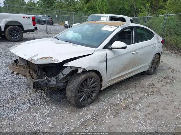5NPD74LF2HH177359 2017 HYUNDAI ELANTRA - Image 2