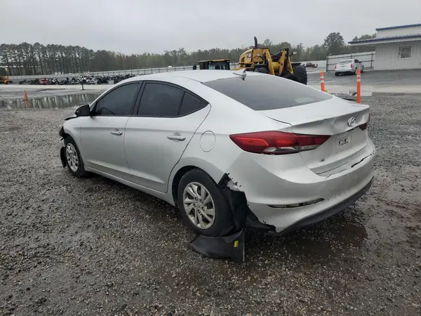 5NPD74LF2HH180701 2017 HYUNDAI ELANTRA - Image 2