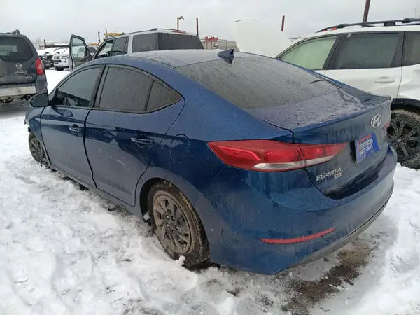 5NPD74LF2HH181217 2017 HYUNDAI ELANTRA - Image 2