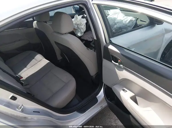 5NPD74LF2HH184232 2017 HYUNDAI ELANTRA - Image 8