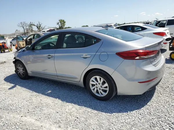 5NPD74LF2HH184599 2017 HYUNDAI ELANTRA - Image 2