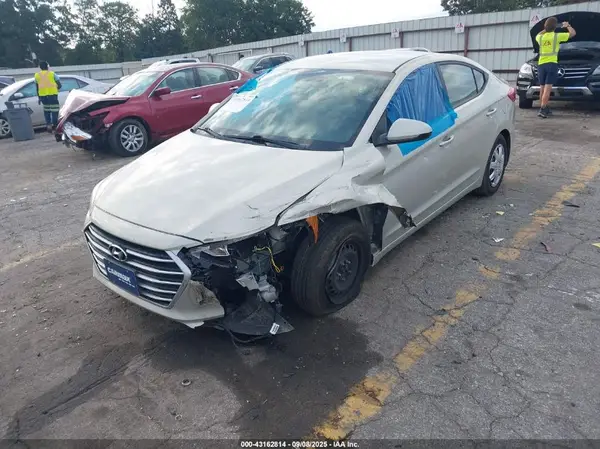 5NPD74LF2HH186823 2017 HYUNDAI ELANTRA - Image 2