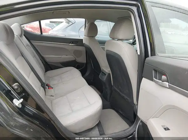 5NPD74LF2HH187728 2017 HYUNDAI ELANTRA - Image 8
