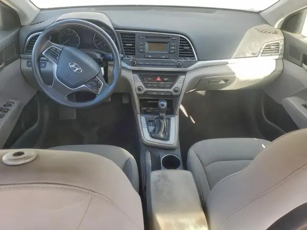 5NPD74LF2HH193965 2017 HYUNDAI ELANTRA - Image 8