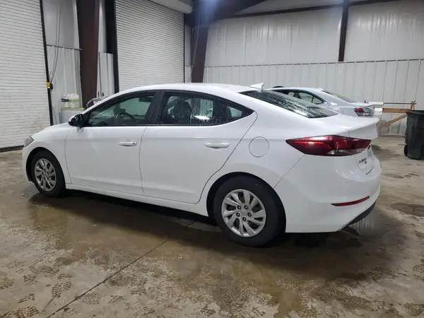 5NPD74LF2HH198096 2017 HYUNDAI ELANTRA - Image 2