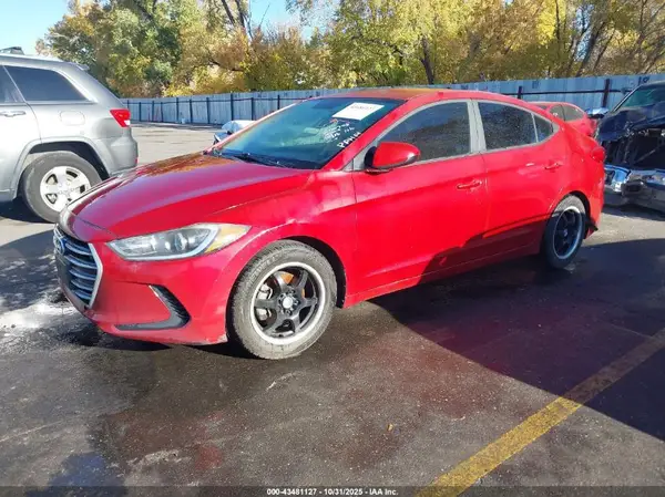 5NPD74LF2HH200705 2017 HYUNDAI ELANTRA - Image 2