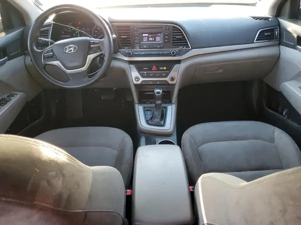 5NPD74LF2HH201613 2017 HYUNDAI ELANTRA - Image 8